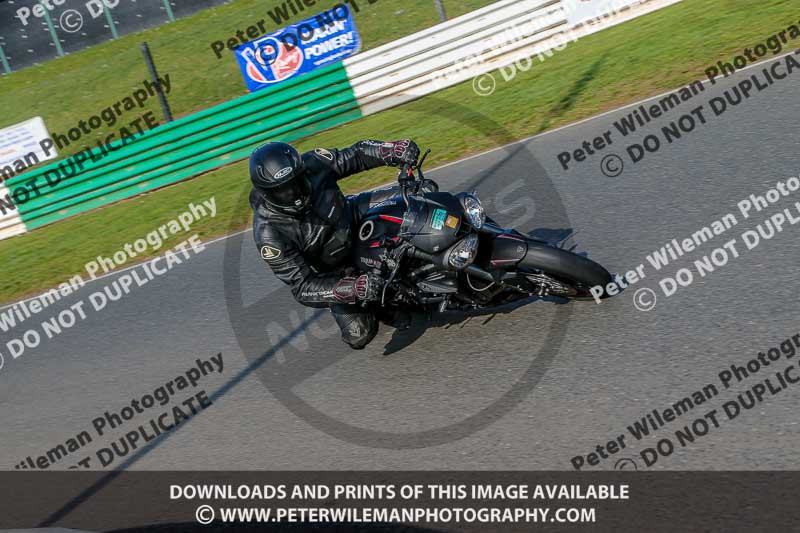 PJM Wedding Photography;enduro digital images;event digital images;eventdigitalimages;mallory park;mallory park photographs;mallory park trackday;mallory park trackday photographs;no limits trackdays;peter wileman photography;racing digital images;trackday digital images;trackday photos